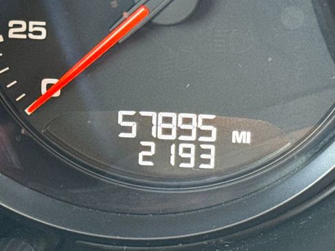 Used 2019 Porsche Macan image 17