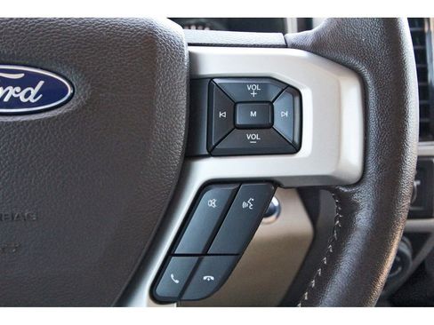 Certified 2019 Ford F150 Lariat image 18