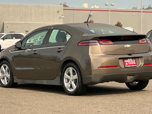 Used 2014 Chevrolet Volt Premium w/ Premium Trim Package FWD image 7