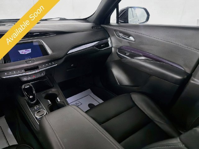 Used 2023 Cadillac XT4 Luxury AWD/4WD image 22