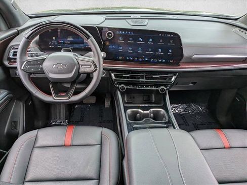Used 2026 Chevrolet Traverse RS AWD/4WD image 21