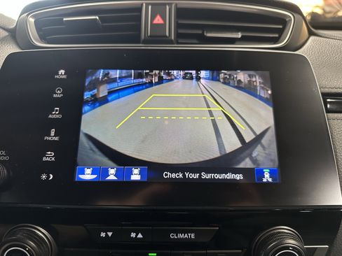 Used 2022 Honda CR-V Touring image 12