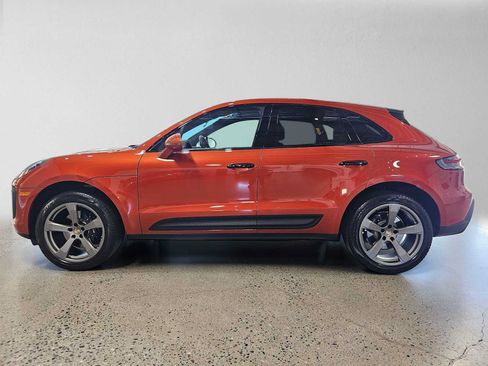 Used 2023 Porsche Macan AWD/4WD image 6