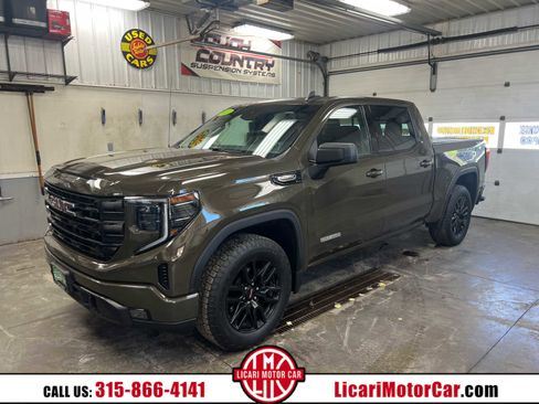 Used 2023 GMC Sierra 1500 Elevation w/ Preferred Package image 1