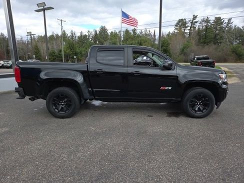 Used 2021 Chevrolet Colorado Z71 w/ Z71 Midnight Edition AWD/4WD image 29