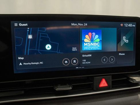 Certified 2025 Kia Carnival SX image 13