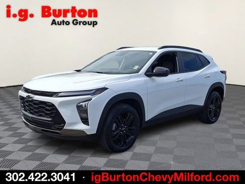 Certified 2025 Chevrolet Trax ACTIV w/ Driver Confidence Package FWD image 3