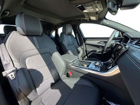 New 2024 Jaguar XF R-Dynamic SE AWD/4WD image 16