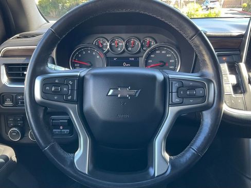 Used 2021 Chevrolet Suburban Z71 w/ Luxury Package AWD/4WD image 50