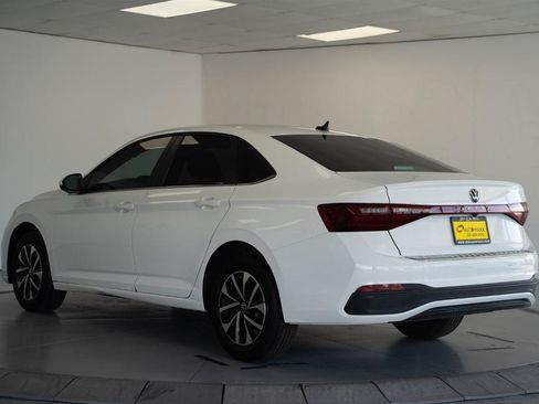 Used 2025 Volkswagen Jetta S FWD image 5