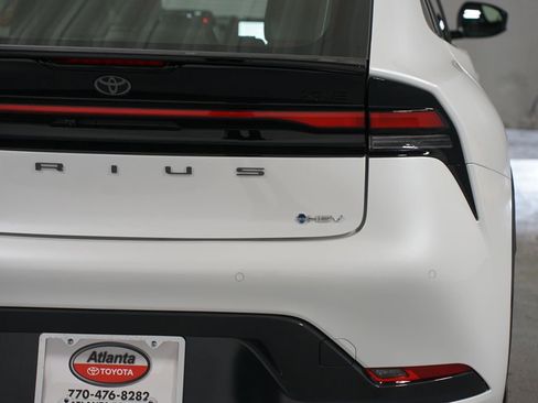 Certified 2025 Toyota Prius image 10