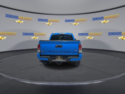 Used 2021 Toyota Tacoma TRD Sport w/ Technology Package image 10