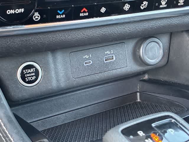 Used 2023 Nissan Rogue SL w/ SL Premium Package AWD/4WD image 34