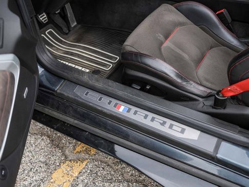 Used 2019 Chevrolet Camaro ZL1 RWD image 52