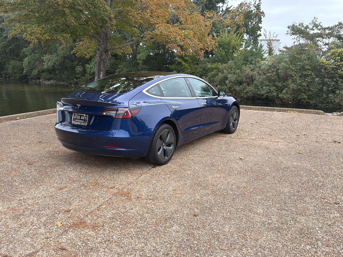 Used 2019 Tesla Model 3 Standard Range Plus RWD image 4