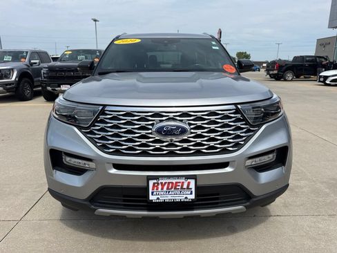 Certified 2020 Ford Explorer Platinum w/ Premium Technology Package AWD/4WD image 30