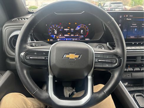 Used 2024 Chevrolet Colorado LT w/ LT Convenience Package image 8