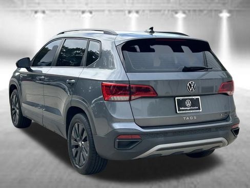 Certified 2022 Volkswagen Taos S AWD/4WD image 3