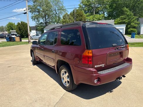 Used 2004 GMC Envoy XL SLE AWD/4WD image 8