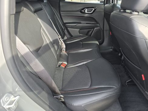 Used 2024 Jeep Compass Trailhawk image 28