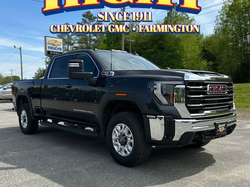 Used 2024 GMC Sierra 2500 SLE w/ SLE Value Package; AWD/4WD image 1