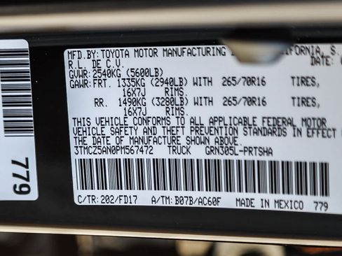 Certified 2023 Toyota Tacoma TRD Off-Road image 28