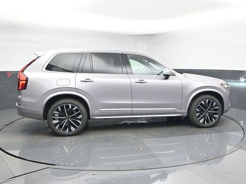 New 2026 Volvo XC90 B6 Ultra w/ Lounge Package image 8