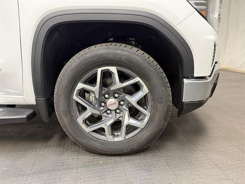 New 2026 GMC Sierra 1500 SLT w/ SLT Premium Package AWD/4WD image 8