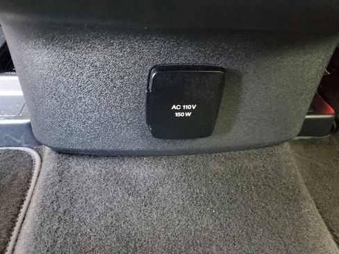 Certified 2024 Lincoln Nautilus Reserve w/ Equipment Group 202A image 15