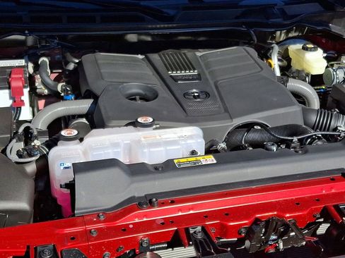 New 2025 Toyota Tundra Limited image 19