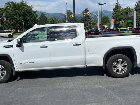 Used 2023 GMC Sierra 1500 SLT w/ SLT Convenience Package AWD/4WD image 6