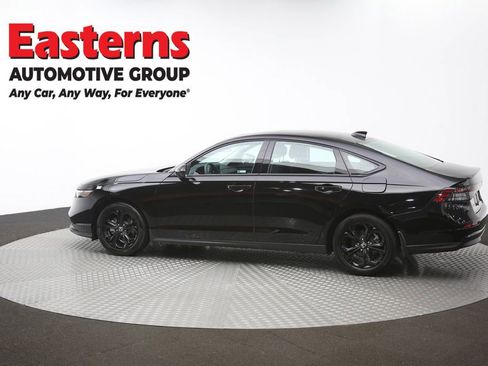 Used 2025 Honda Accord SE image 61