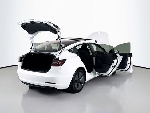 Used 2018 Tesla Model 3 Long Range RWD image 27