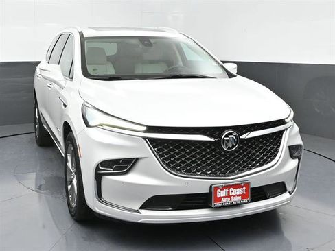 Used 2024 Buick Enclave Avenir w/ Avenir Technology Package AWD/4WD image 3