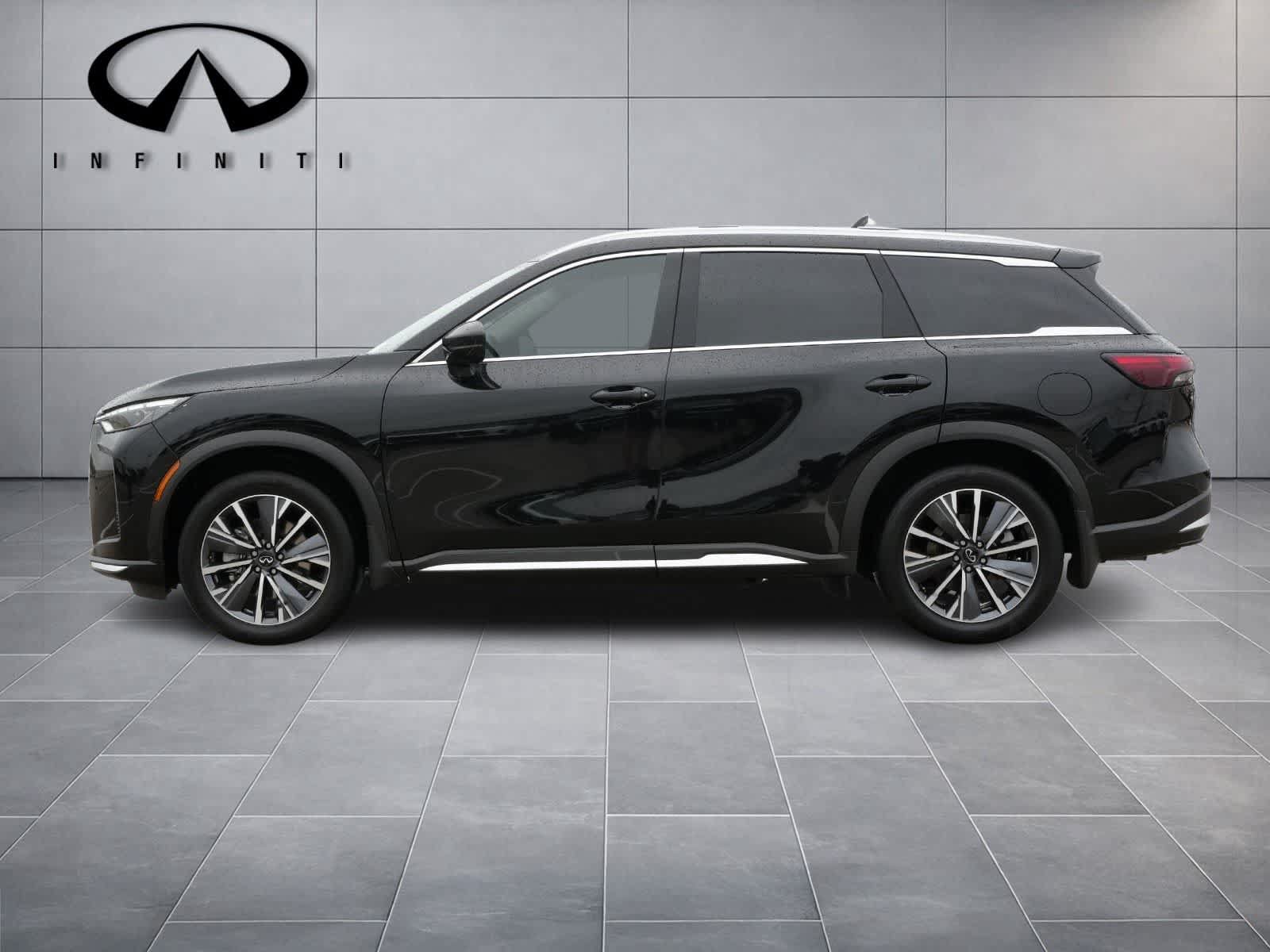 Certified 2026 INFINITI QX60 Luxe w/ Cargo Package FWD image 4