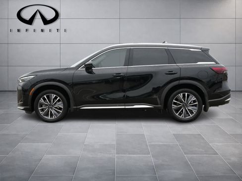 Certified 2026 INFINITI QX60 Luxe w/ Cargo Package FWD image 4