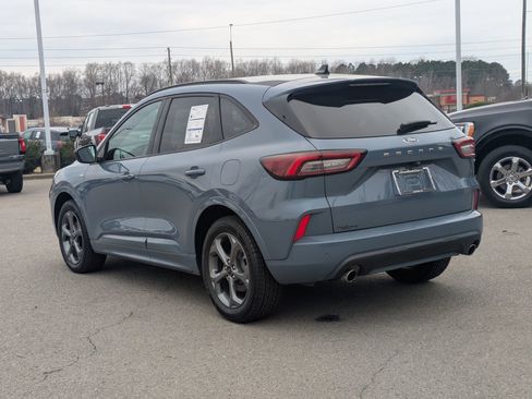 Certified 2024 Ford Escape ST-Line w/ Tech Pack #1 image 7