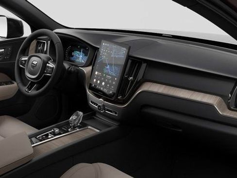 New 2026 Volvo XC60 B5 Plus w/ Protection Package Premier image 7