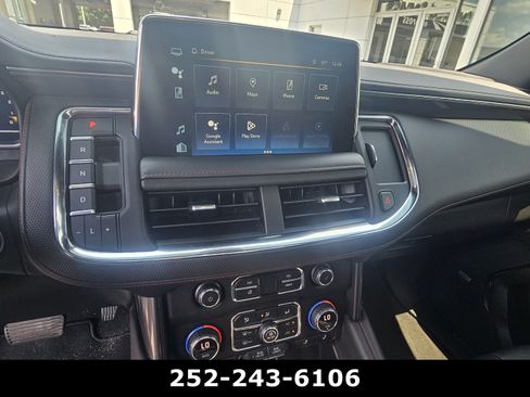 Used 2022 Chevrolet Tahoe RST w/ Luxury Package AWD/4WD image 15
