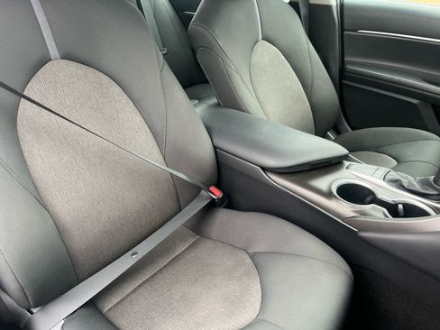 Used 2023 Toyota Camry LE image 26