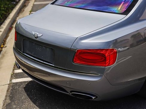 Used 2014 Bentley Flying Spur W12 AWD/4WD image 14