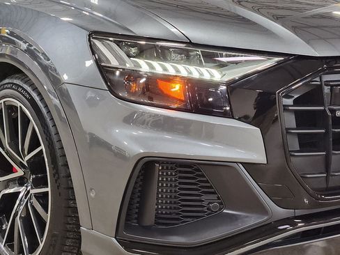 Used 2022 Audi Q8 Prestige image 13