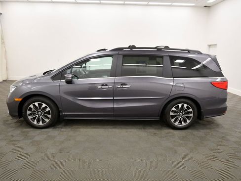 Certified 2024 Honda Odyssey EX-L image 4