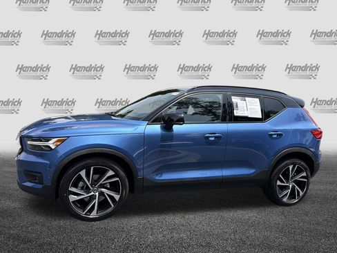 Used 2019 Volvo XC40 T5 R-Design AWD/4WD image 7