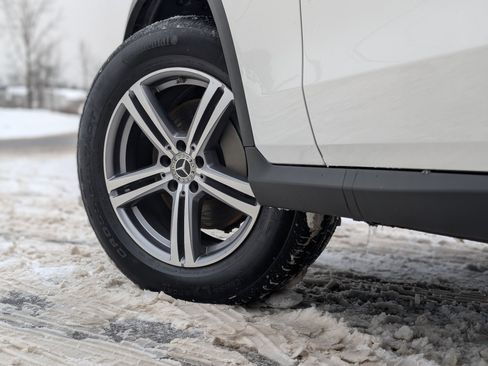 Used 2022 Mercedes-Benz GLC 300 4MATIC image 8