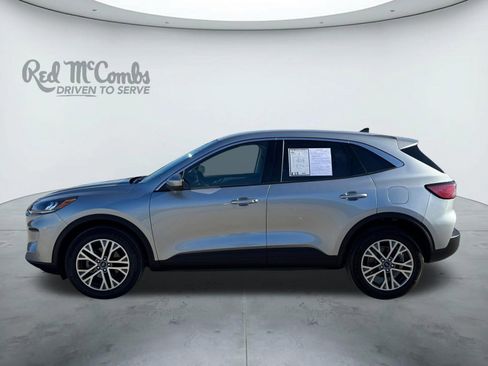 Used 2022 Ford Escape SEL image 2