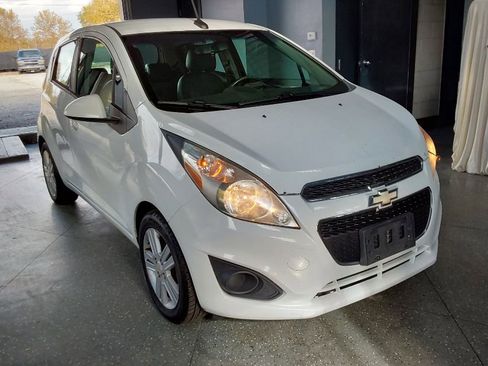 Used 2014 Chevrolet Spark LT image 5