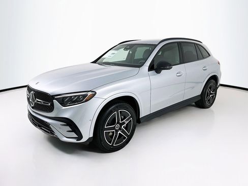 New 2026 Mercedes-Benz GLC 300 image 3