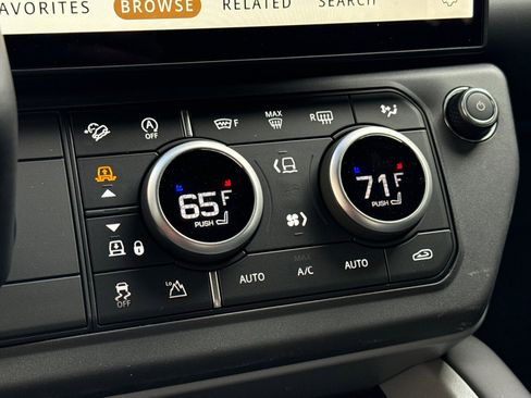 New 2026 Land Rover Defender 130 V8 image 18