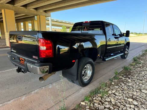 Used 2012 GMC Sierra 3500 Denali AWD/4WD image 3